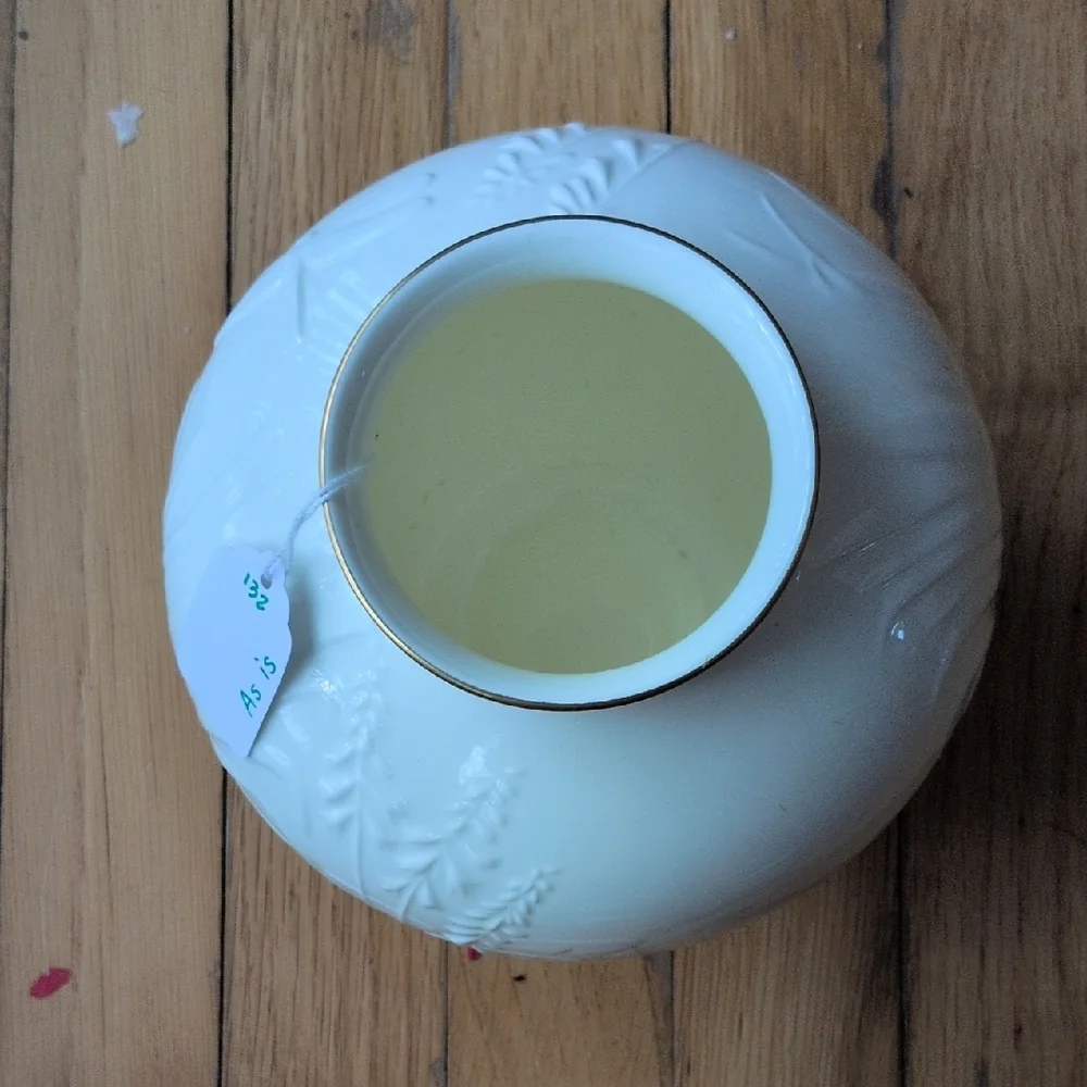 Pfaltzgraff White and Gold Vase